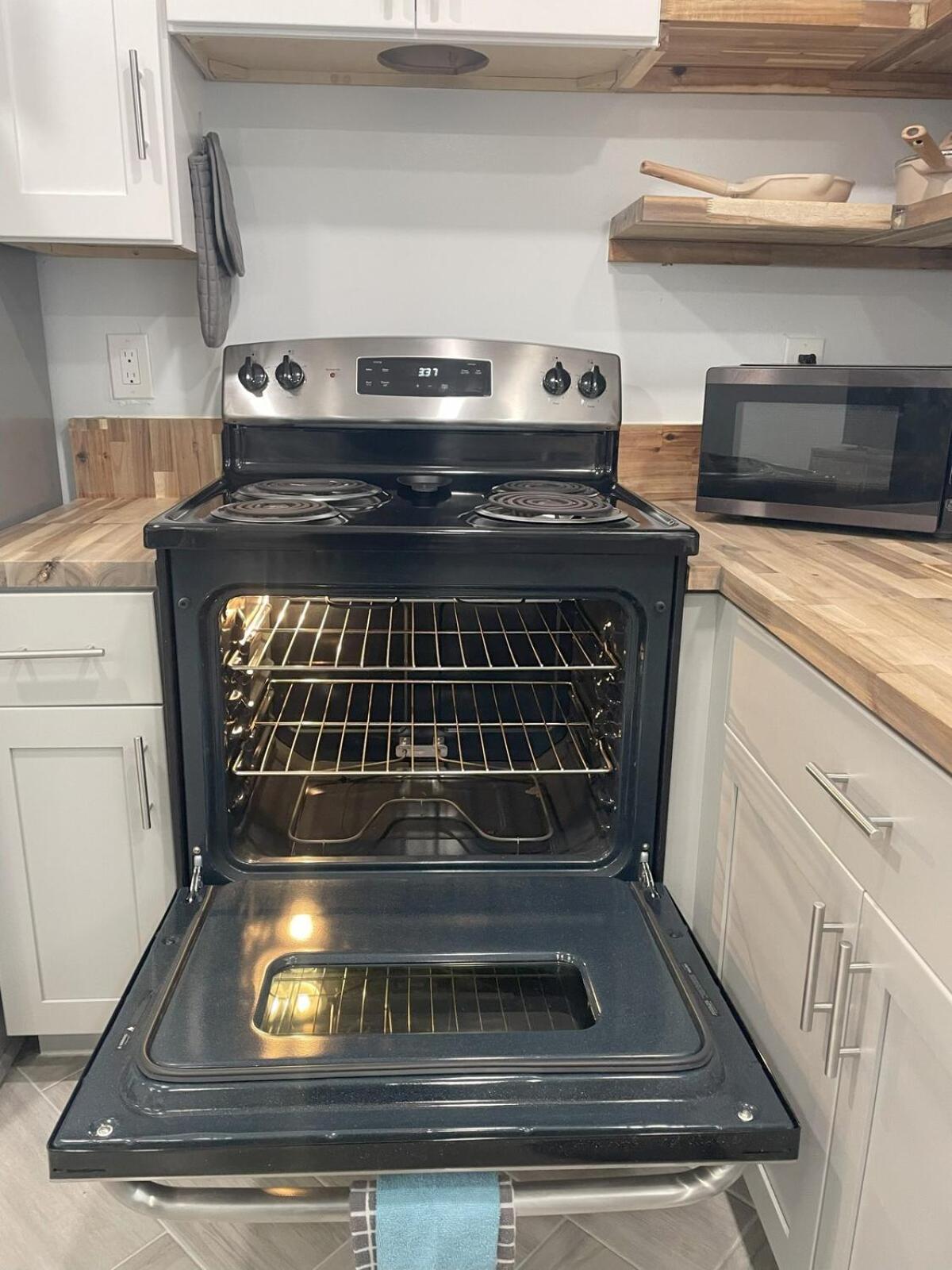 Warm Waters Escape Apartment North Port